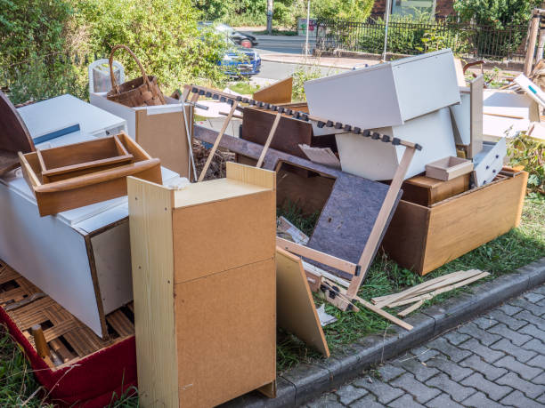 Best Trash Removal Near Me  in Mahnomen, MN